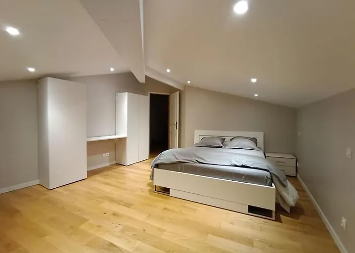 Maison De Village Climatisee Confort Grisolles (Tarn-et-Garonne)